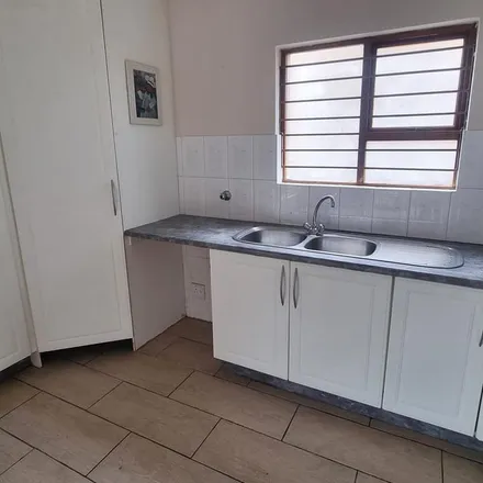 Image 3 - Northgate Mall, Doncaster Drive, Johannesburg Ward 114, Randburg, 2188, South Africa - Apartment for rent