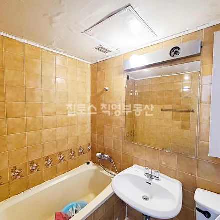 Image 5 - 서울특별시 강북구 번동 242 - Apartment for rent