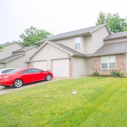 Rent this 4 bed house on 1441 Greensboro Drive in Columbia, MO 65202