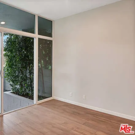 Image 5 - Sunset & Baylor, Sunset Boulevard, Los Angeles, CA 90402, USA - Condo for rent