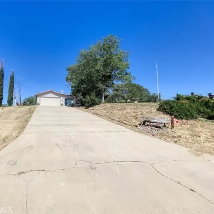 Image 3 - 22669 Camp Drive, Golden Hills, Kern County, CA 93561, USA - House for sale