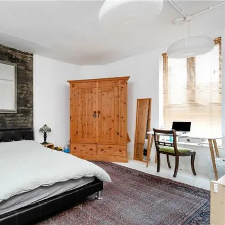 Rent this 2 bed townhouse on SUSHINOEN in 2 White Church Lane, London