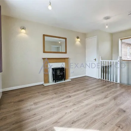 Image 3 - Heather Road, Bicester, OX26 3FT, United Kingdom - Apartment for rent