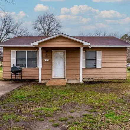 Buy this 2 bed house on 535 Monroe Ave in Trumann, Arkansas