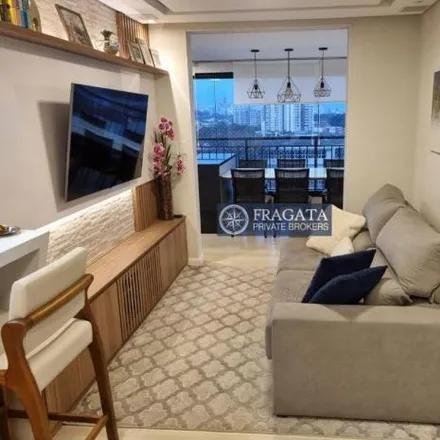 Buy this 3 bed apartment on Rua Brigadeiro Galvão 889 in Santa Cecília, São Paulo - SP