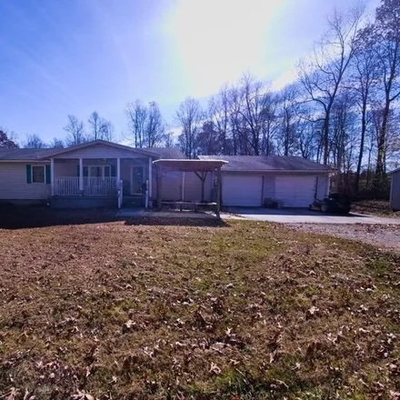 Buy this 3 bed house on 176 Frank Tinch Road in Fentress County, TN 38556