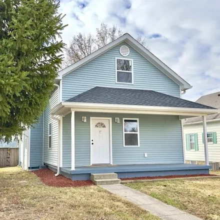 Buy this 4 bed house on 214 South Main Street in Huntingburg, Dubois County