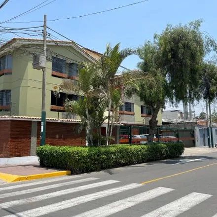 Image 2 - Jirón Guillermo Peratta, Santiago de Surco, Lima Metropolitan Area 15038, Peru - Apartment for sale