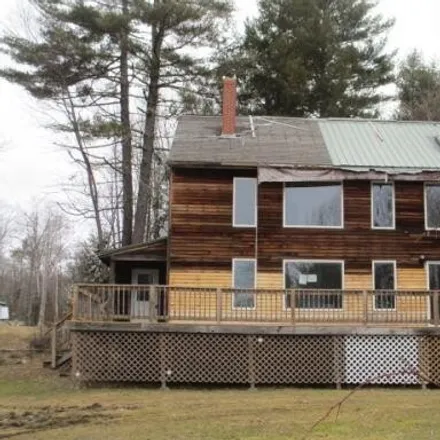 Buy this 3 bed house on 12 Dunns Corner Road in Mount Vernon, Kennebec County