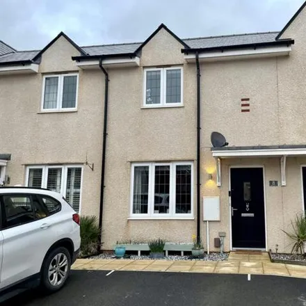 Buy this 2 bed townhouse on 15 Farley Grove in West Clyst, EX1 3YX