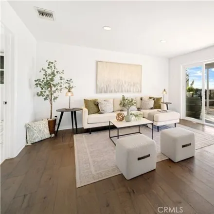 Image 9 - 4447 Charlemont Place, Los Angeles, CA 91364, USA - House for sale