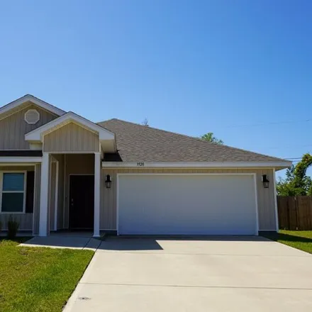 Rent this 4 bed house on 3920 Silver Spur Rd in Panama City, Florida