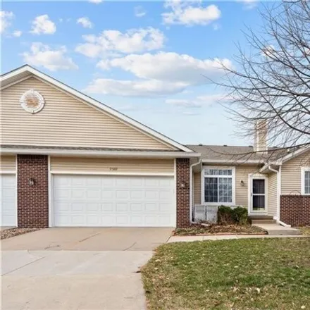 Buy this 2 bed house on Maple Lane in Johnston, IA 50131