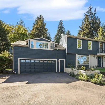 Image 1 - 6095 93rd Avenue Southeast, Mercer Island, WA 98040, USA - House for sale