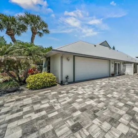Image 3 - 310 Woody Cir, Melbourne Beach, Florida, 32951 - House for sale