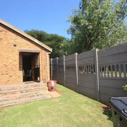 Image 3 - Livigno, Radiokop, Roodepoort, 1734, South Africa - Townhouse for rent