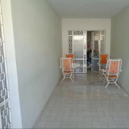 Buy this 4 bed house on Centro Integrado de Saúde Lineu Araújo in Rua Magalhães Filho, Centro