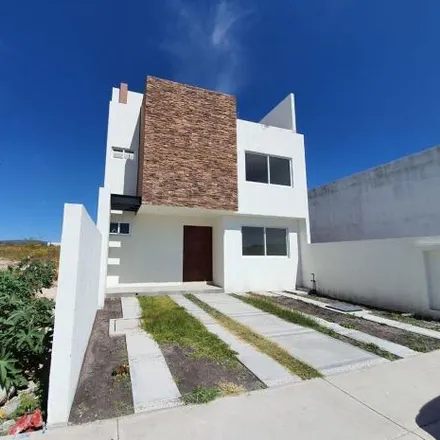 Rent this 4 bed house on Calle Marqués de Santa Elena in Hércules, 76069 Querétaro