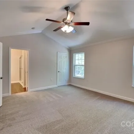 Image 9 - 413 Doughton Ln, Charlotte, North Carolina, 28217 - House for sale