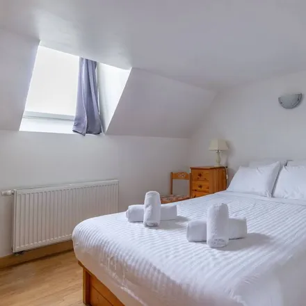 Rent this 2 bed apartment on 41230 Lassay-sur-Croisne