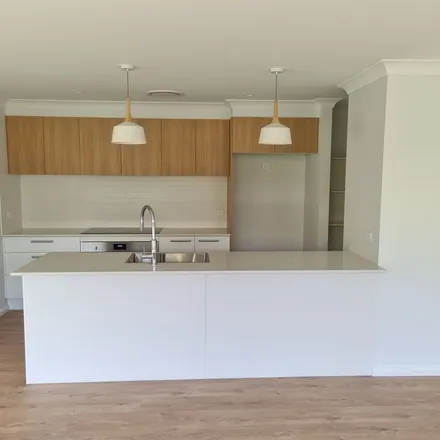 Rent this 4 bed apartment on Vernon Circuit in Kew NSW 2439, Australia