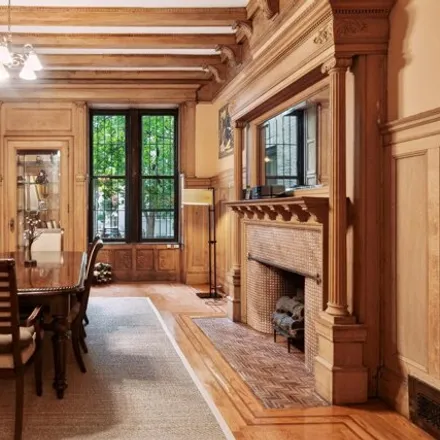 Image 1 - 144 West 119th Street, New York, NY 10026, USA - House for sale