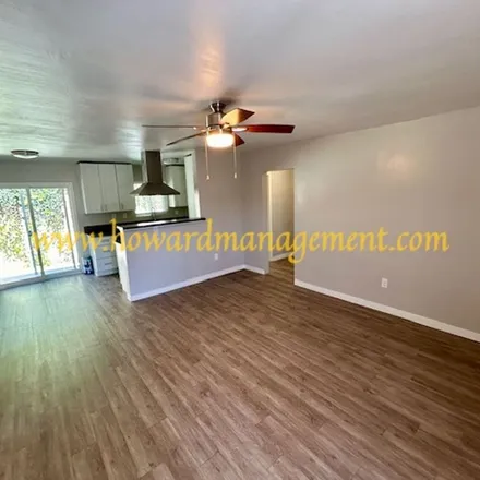 Rent this 3 bed apartment on Vista Ballona in Grand View Boulevard, Los Angeles