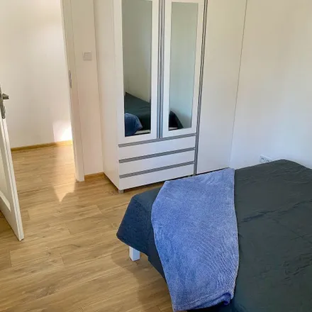 Rent this 2 bed apartment on Budynek A in Generała Walerego Wróblewskiego, 93-502 Łódź