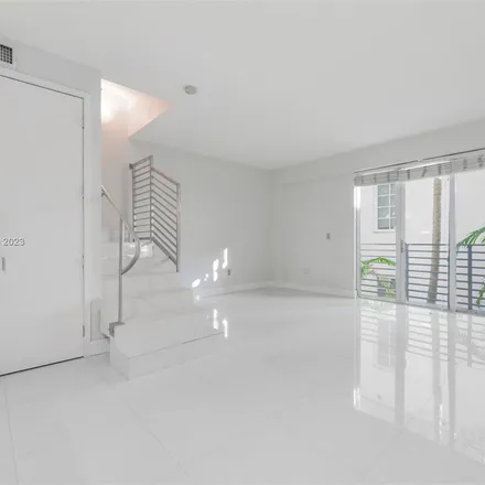 Image 3 - 935 Pennsylvania Avenue, Miami Beach, FL 33139, USA - Apartment for rent