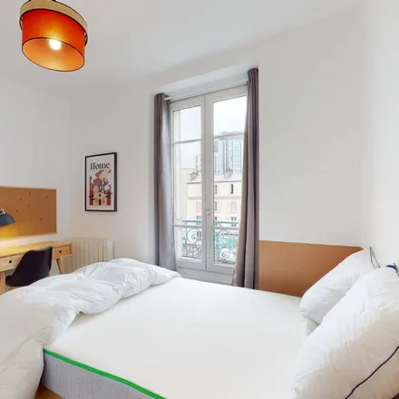 Image 2 - 43 Boulevard Garibaldi, 75015 Paris, France - Room for rent