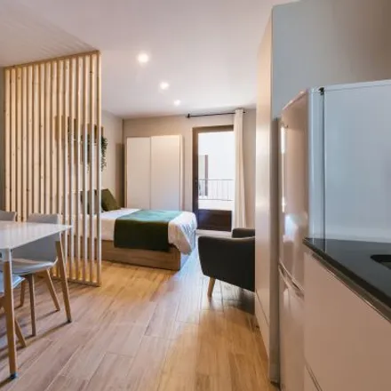 Rent this studio apartment on Carrer de les Freixures in 27, 08003 Barcelona