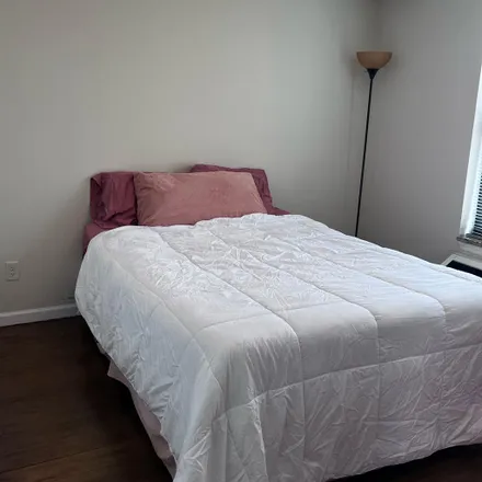Rent this 1 bed room on 6007 Park Avenue in West New York, NJ 07093