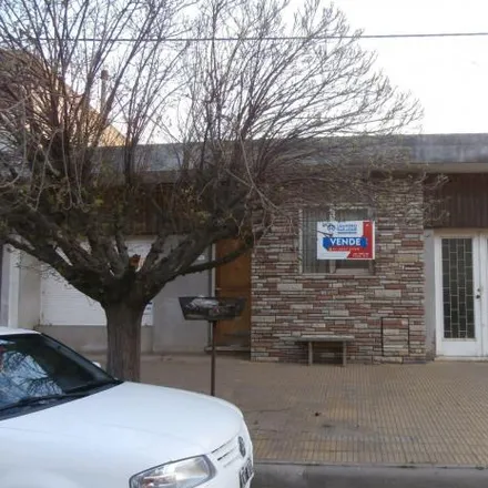 Buy this 3 bed house on Avenida Agustín Alvarez 597 in Partido de Nueve de Julio, 6500 9 de Julio