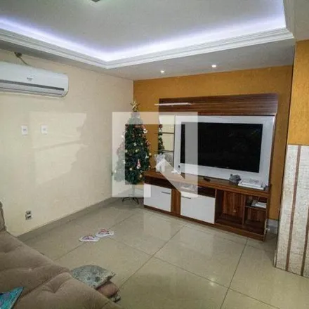 Rent this 2 bed house on Avenida Governador Leonel de Moura Brizola in Centro, Duque de Caxias - RJ