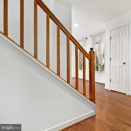 Image 5 - 4 Rockcrest Circle, Rockcrest, Rockville, MD 20851, USA - Townhouse for sale