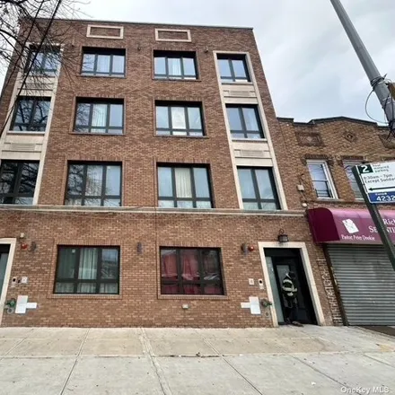 Buy this 1studio house on 125-11 101st Avenue in New York, NY 11419