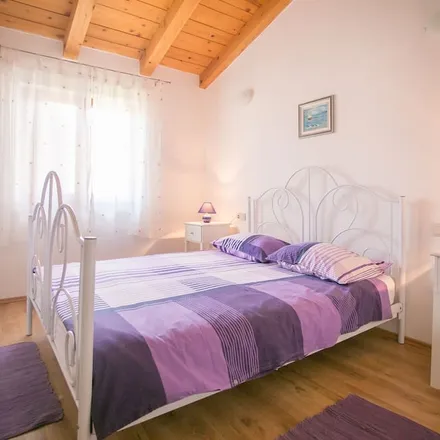 Rent this 5 bed house on Grad Poreč in Istria County, Croatia