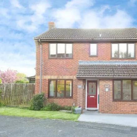 Buy this 4 bed house on Angler Road in Swindon, SN5 5SX
