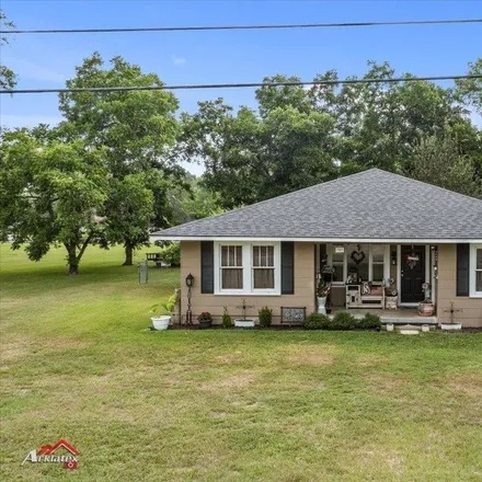 Buy this 3 bed house on 209 Bounds Street in Carthage, TX 75633