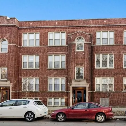 Image 1 - 2008-2010 West Warner Avenue, Chicago, IL 60618, USA - Apartment for rent