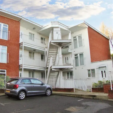 Image 1 - Austen House, Station View, Guildford, GU1 4AX, United Kingdom - Apartment for rent