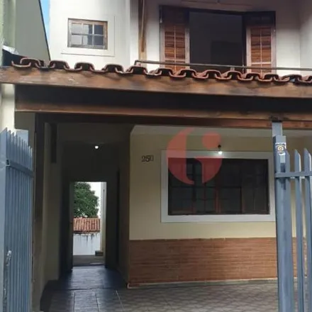 Buy this 3 bed house on Rua Araçuaí in Jardim Sul, São José dos Campos - SP