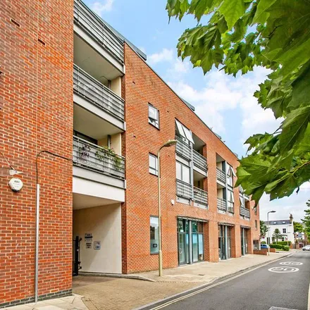 Image 5 - Belgarum Place Car Park, Belgarum Place, Winchester, SO23 8RS, United Kingdom - Apartment for rent