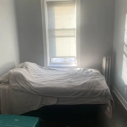 Rent this 1 bed room on 24-52 27th Street in New York, NY 11102