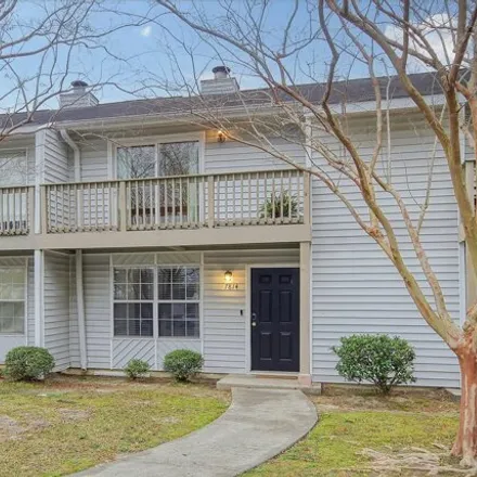 Image 2 - 7807 Nummie Court, North Charleston, SC 29418, USA - House for sale