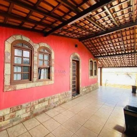 Buy this 4 bed house on Rua Manoel Pinheiro Diniz in Sede, Contagem - MG