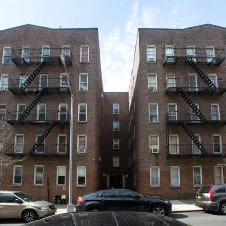 Rent this 1 bed house on 514 West 213th Street in New York, NY 10034