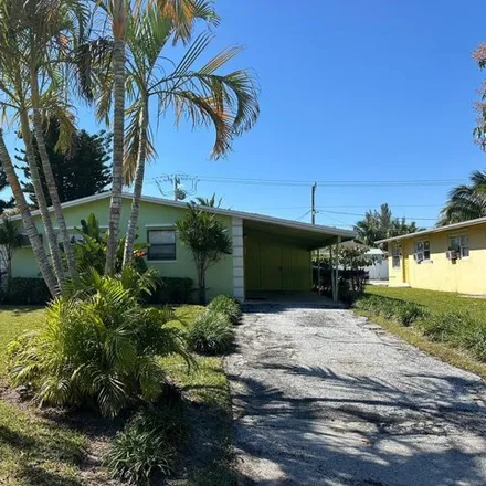 Buy this 4 bed house on 1415 Southwest 2nd Street in Delray Beach, FL 33444