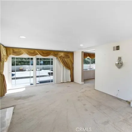 Image 8 - 6564 Valley Circle Terrace, Los Angeles, CA 91307, USA - House for sale