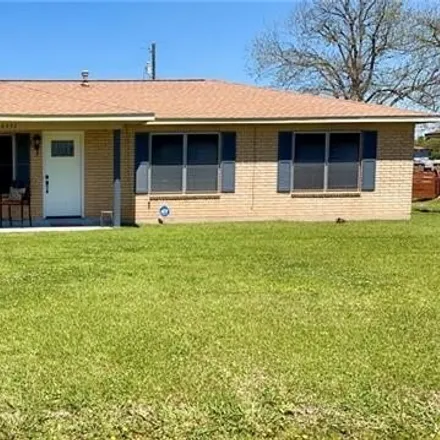 Buy this 3 bed house on 6417 England Drive in Rapides Parish, LA 71303